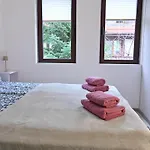 White Peaks 1br By Si *