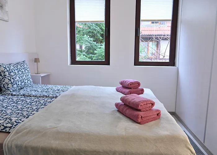 White Peaks 1br By Si *