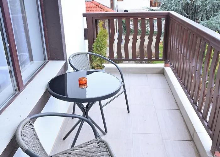 White Peaks 1br By Si * Banszko